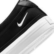Damestrainers Nike Court Legacy